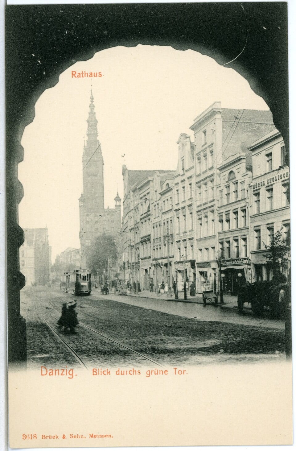 Tramwaj widziany przez Zieloną Bramę, 1903