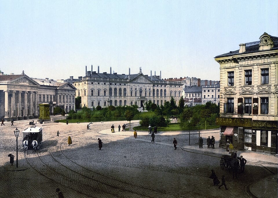 Krasiński Square in Warsaw with a horse-drawn tram, around 1900