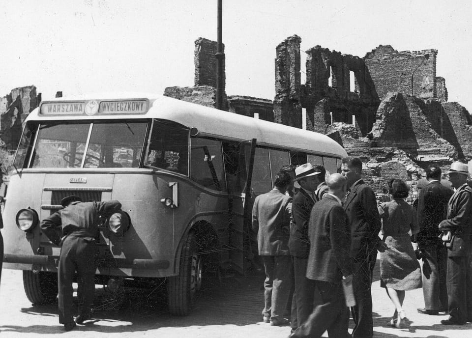 Leyland sightseeing bus in Warsaw, 1948