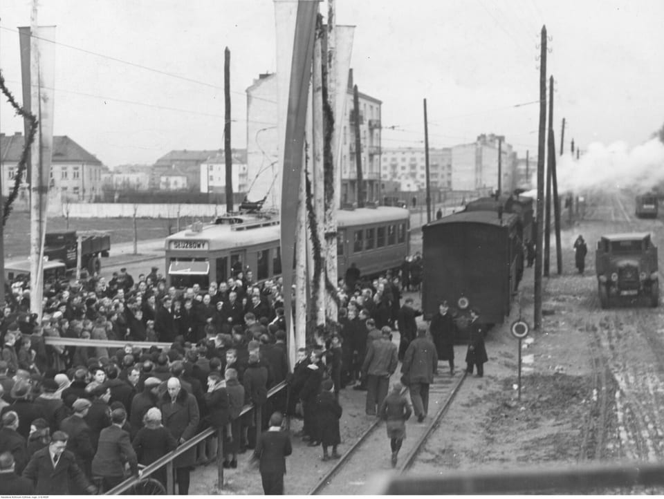 The opening of the extended tram line 19 in Warsaw, 1936